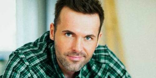 man wearing green checkered shirt